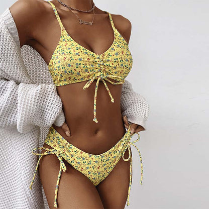 Modefest- Neuer Sommer-kleiner Blumenkordelzug-reizvoller aufgeteilter Damen-Bikini-Gelb-Blume Maillot De Bain Femme-Badebekleidungs-Badeanzug