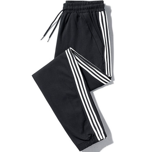 3 STRIPES - The stylish and comfortable trousers for everyday life