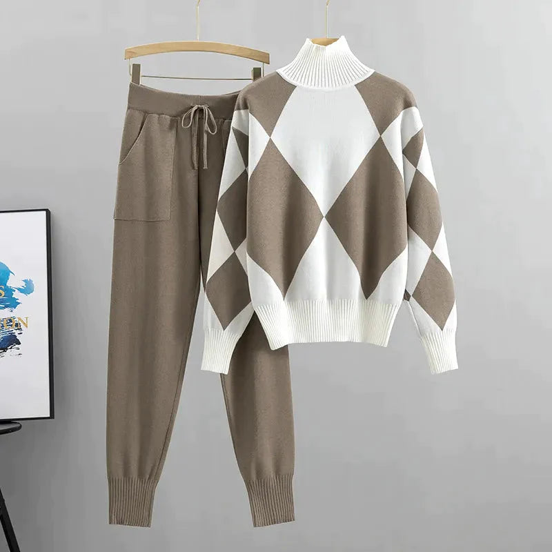Modefest- Elegantes Set - Weicher Pullover+Lange Hose Khaki