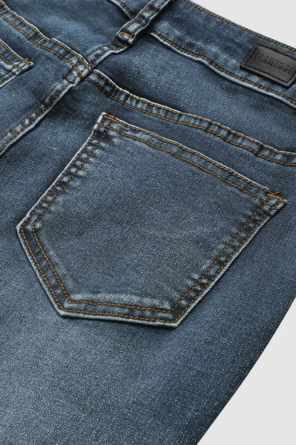 Modefest- Bestickte Jeans mit mittlerer Taille